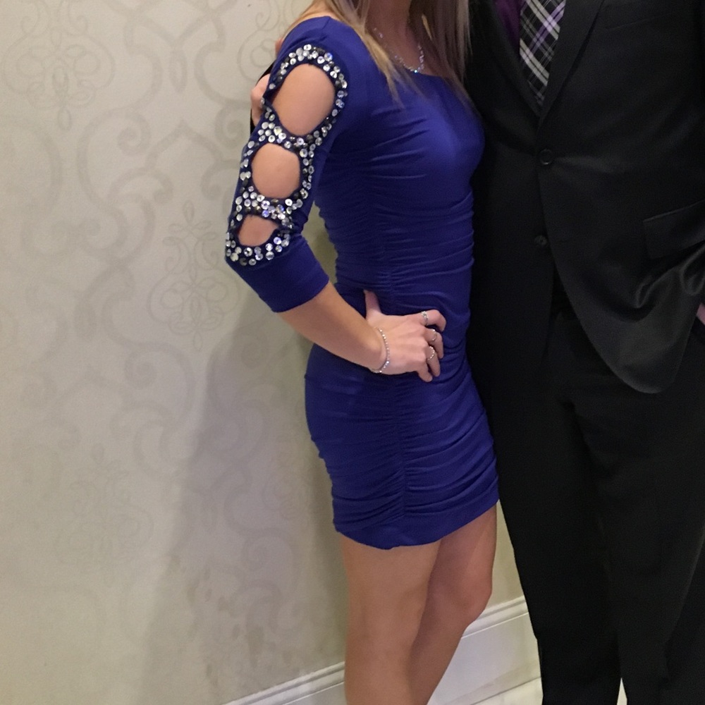 One sleeve royal blue dress